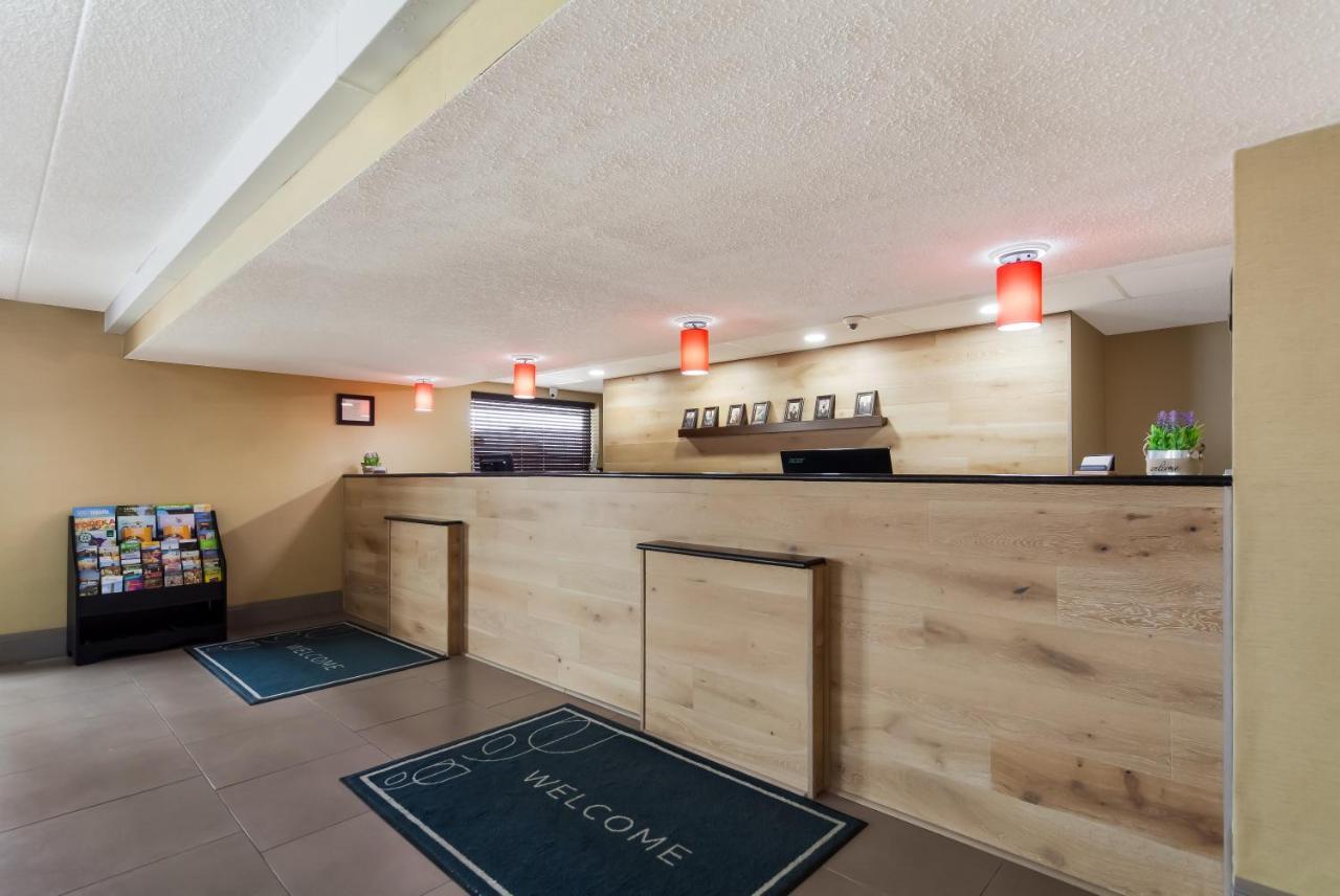 מלון Wingate By Wyndham Lincoln Airport East מראה חיצוני תמונה